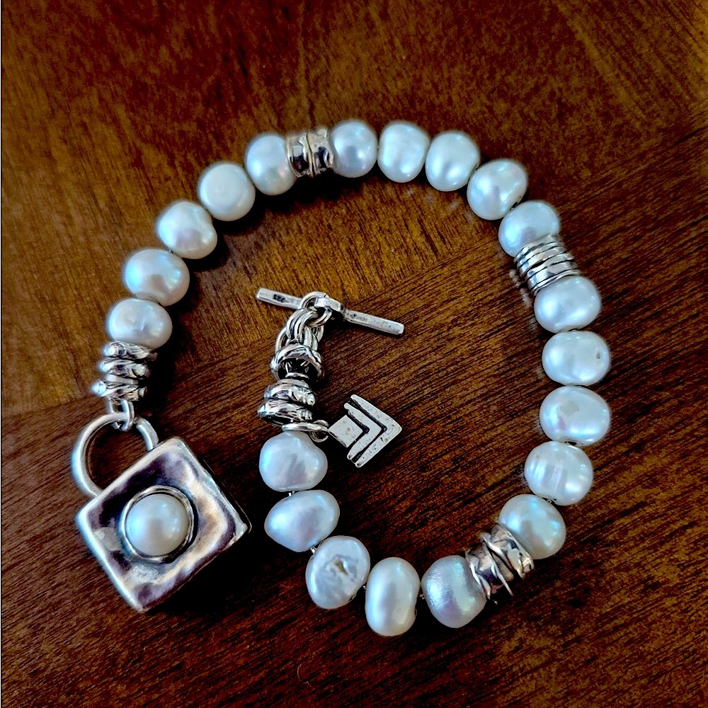 Silpada Vintage Silver with White Pearls Bracelet - Picture 2 of 8